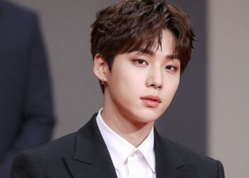 [BTS' V] Kim Taehyung, World's Most Handsome Man, global honors.