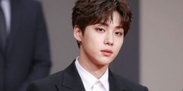 [BTS' V] Kim Taehyung, World's Most Handsome Man, global honors.
